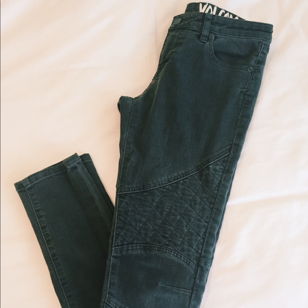 Volcom SuperStoned Skinny Jeans w/knee detail